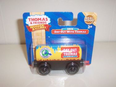 Day Out With Thomas 2014 Sodor Paint Company Tanker